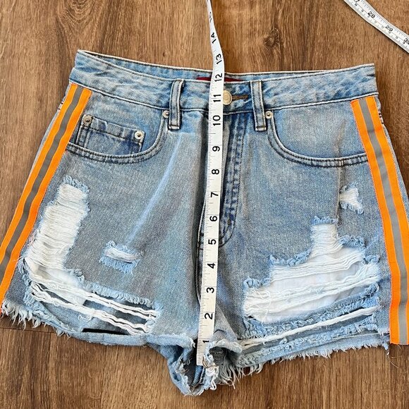 Signature 8 | Ultra High Rise Orange Reflective Distressed Jean Shorts Sz S - Picture 6 of 8